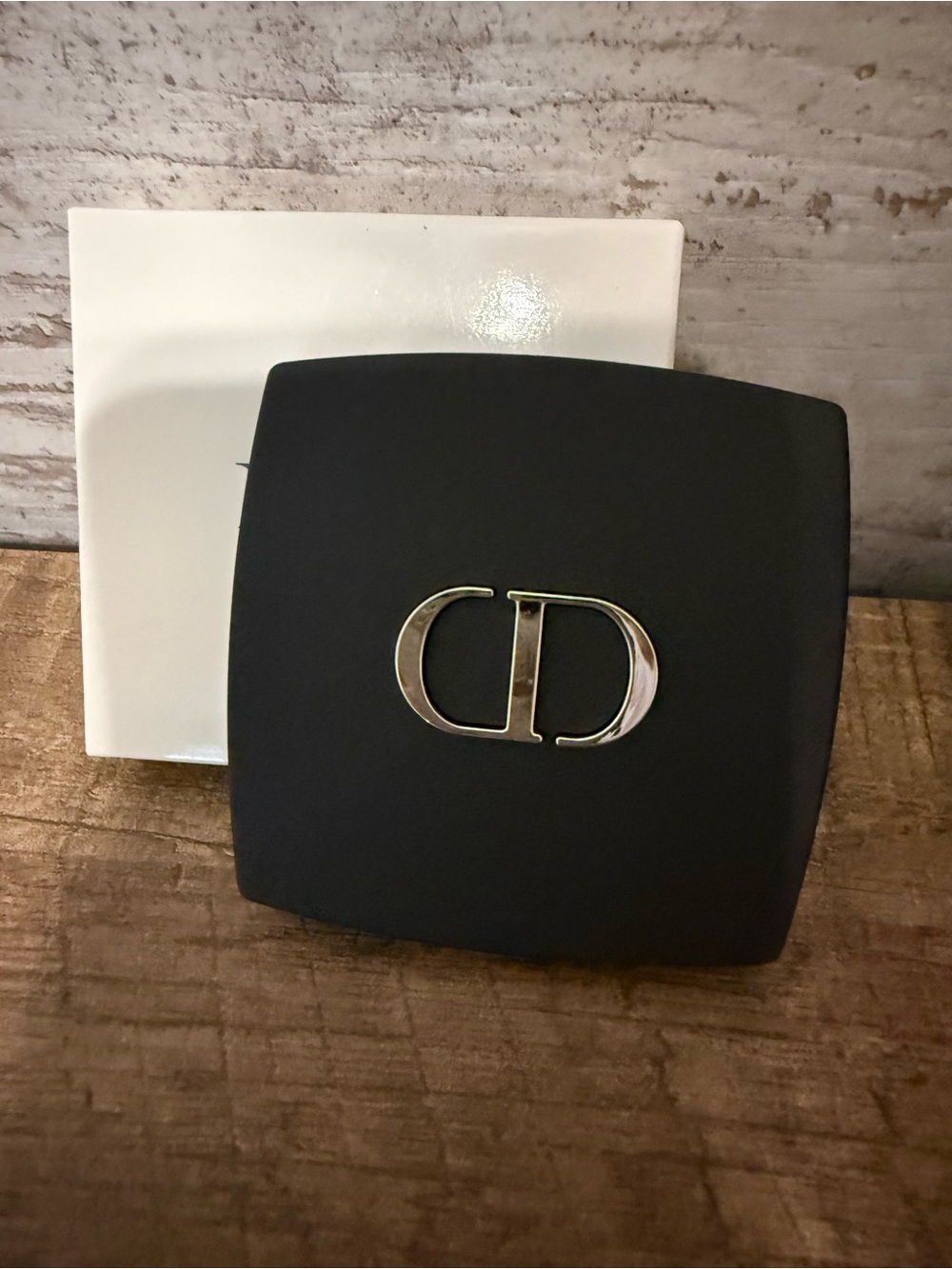 Dior beauty Compact Folding Pocket Mirror in black